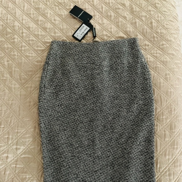Emporio Armani Tweed Pencil Skirt - Picture 2 of 8
